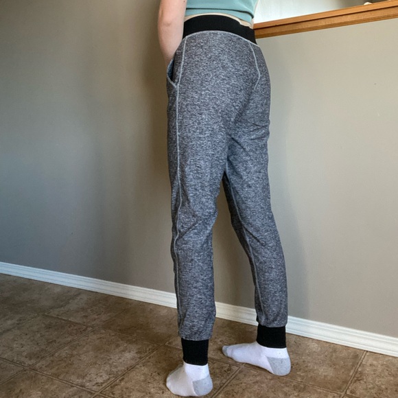 VS PINK Joggers - Picture 4 of 4